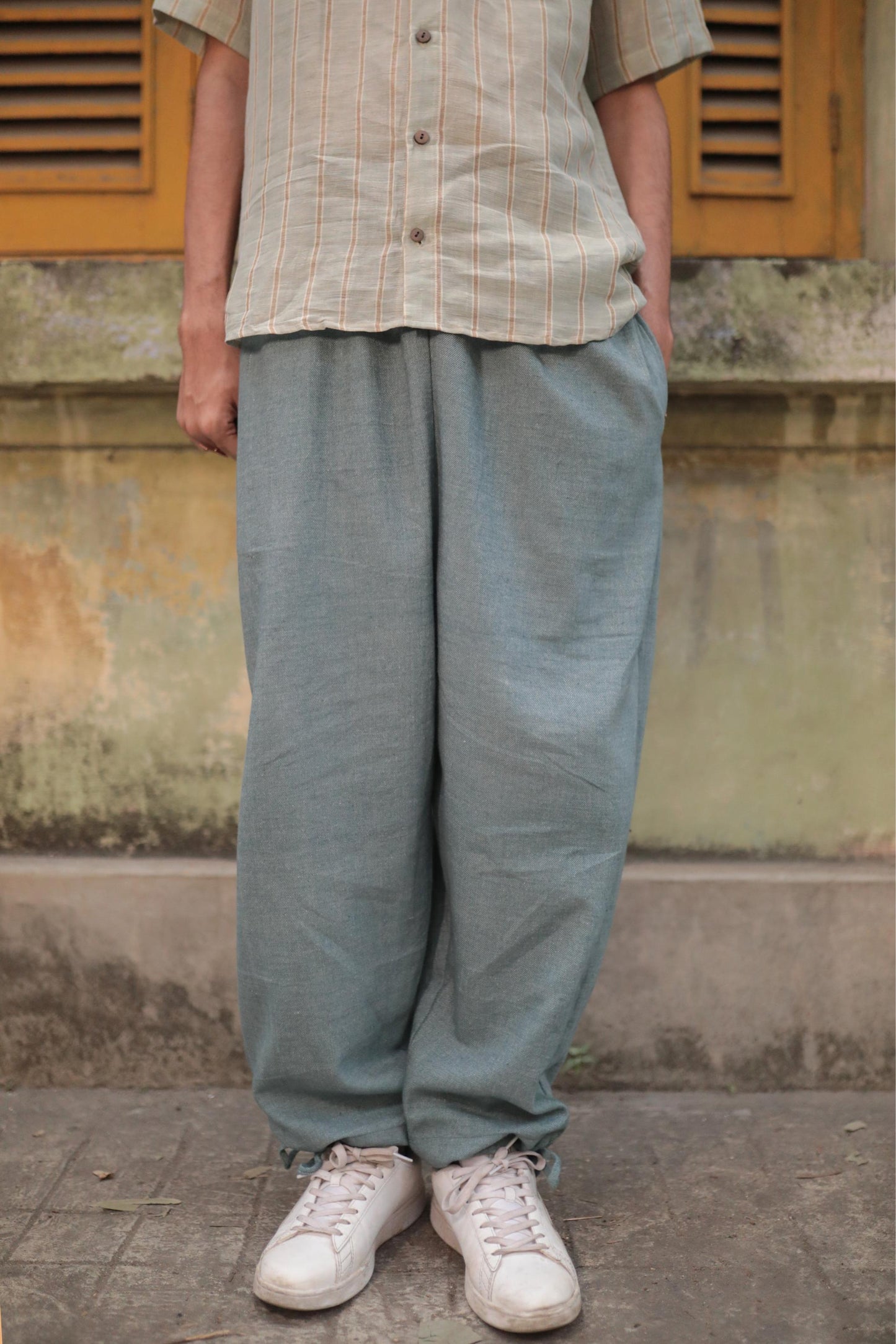 drawstring pants / sage green