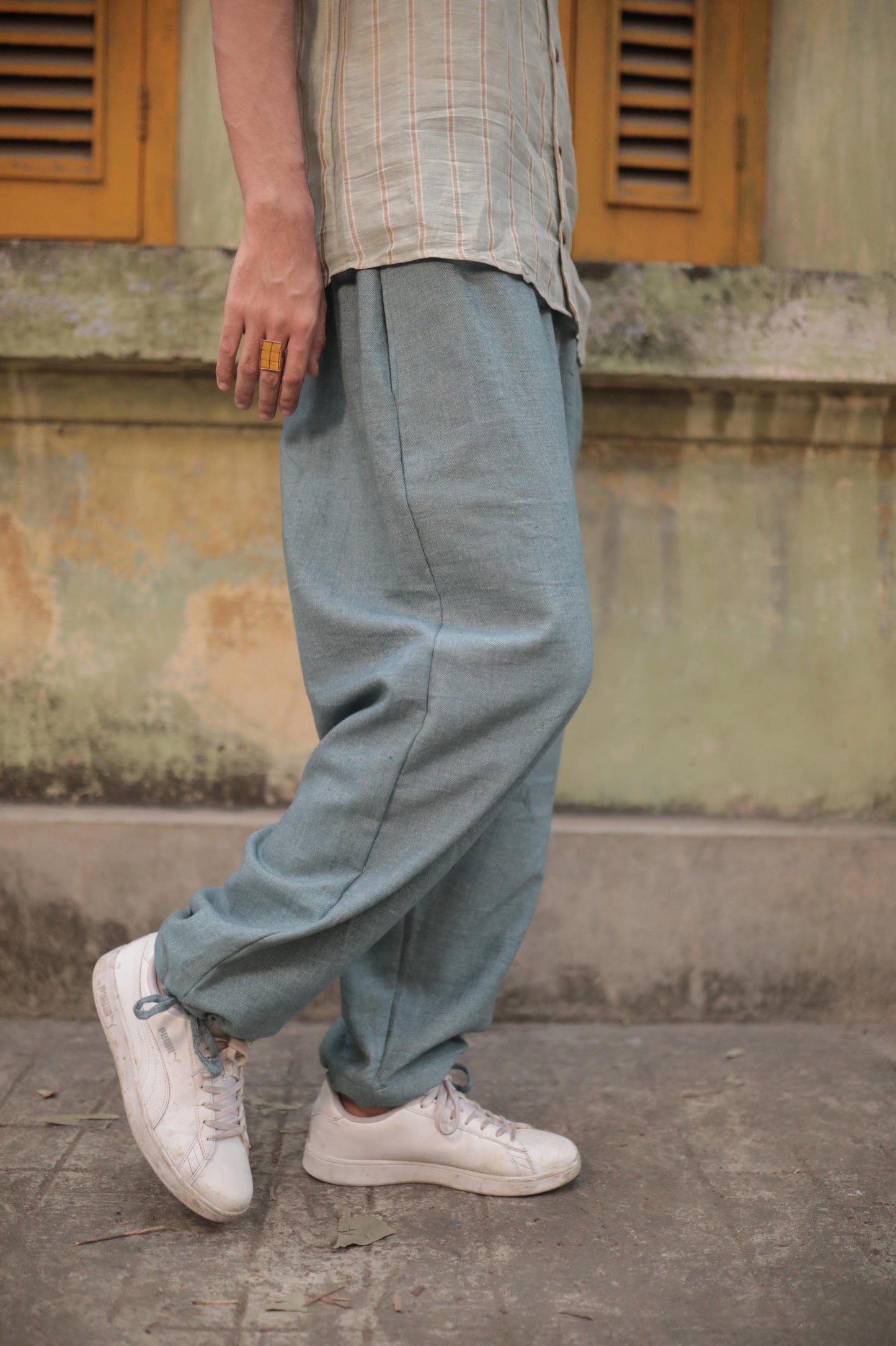 drawstring pants / sage green