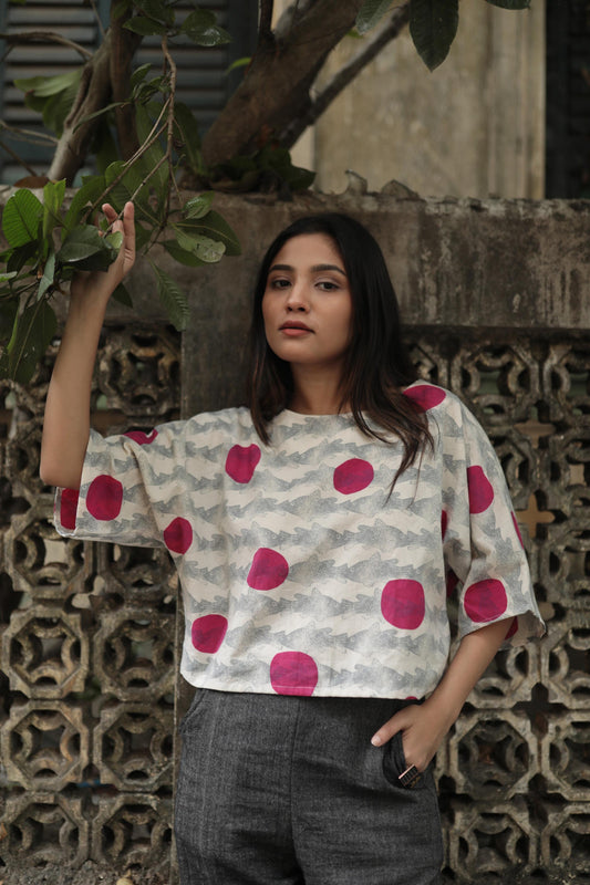the bhetki bunch crop top