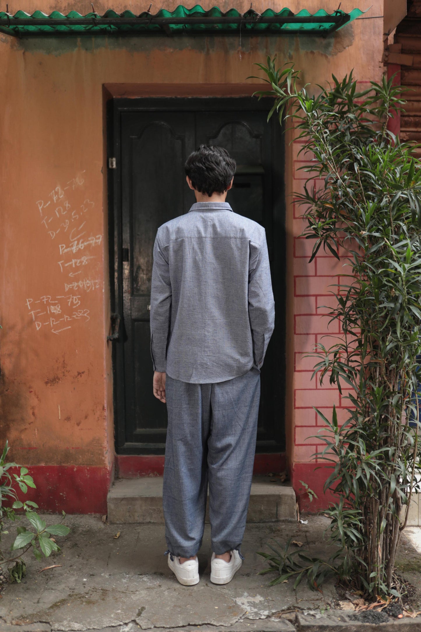 textured blue shirt - full sleeves