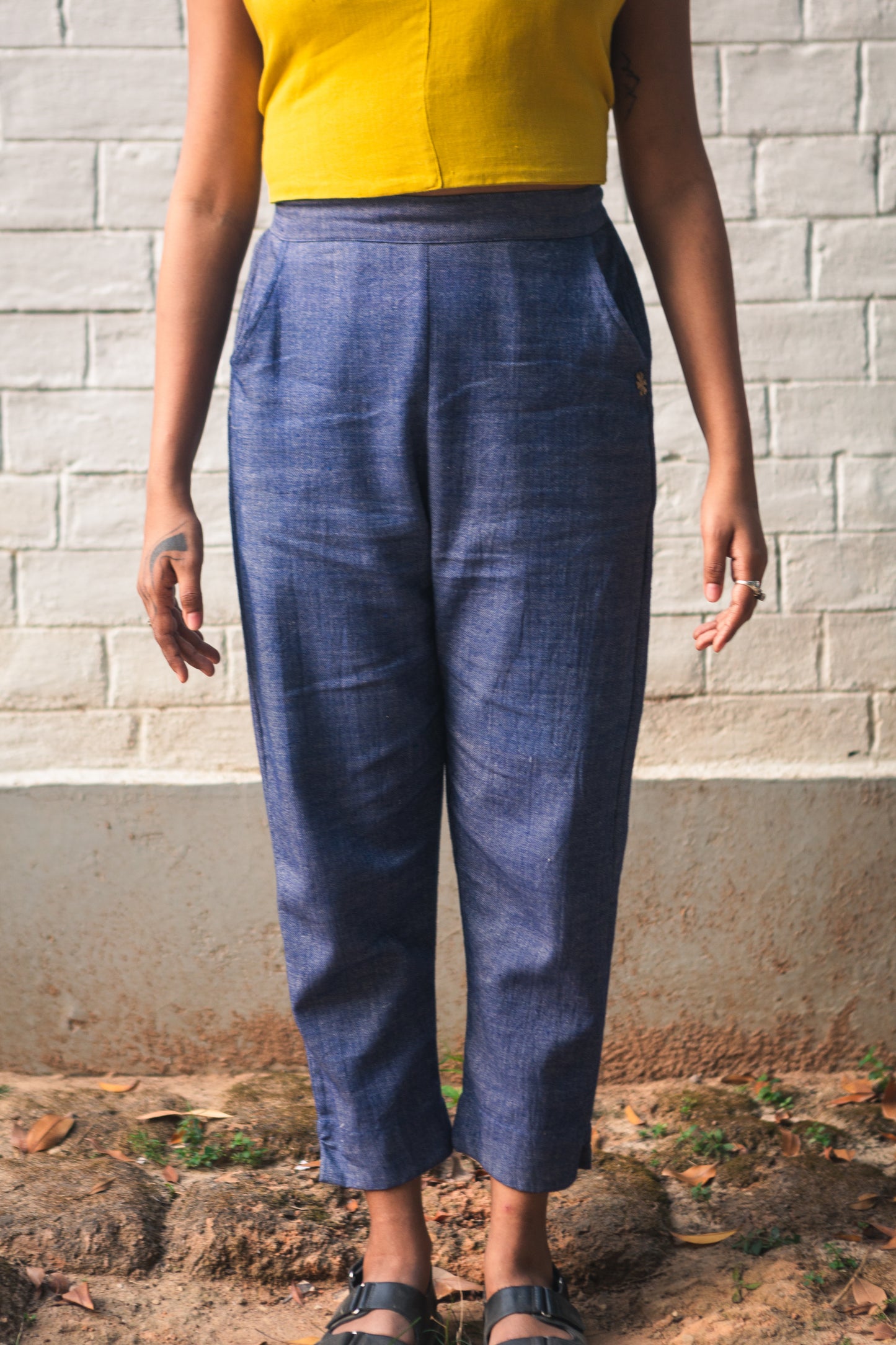 denim blue pencil pants