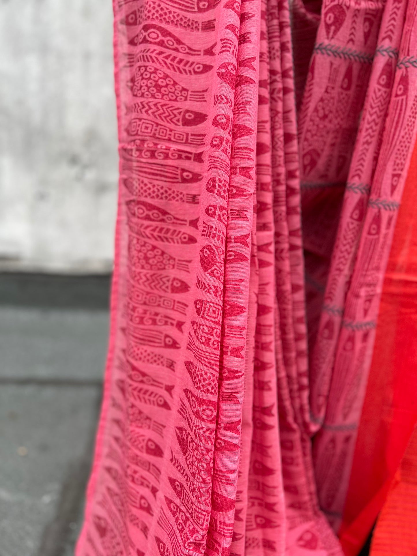 pink jhaank-parshey saree
