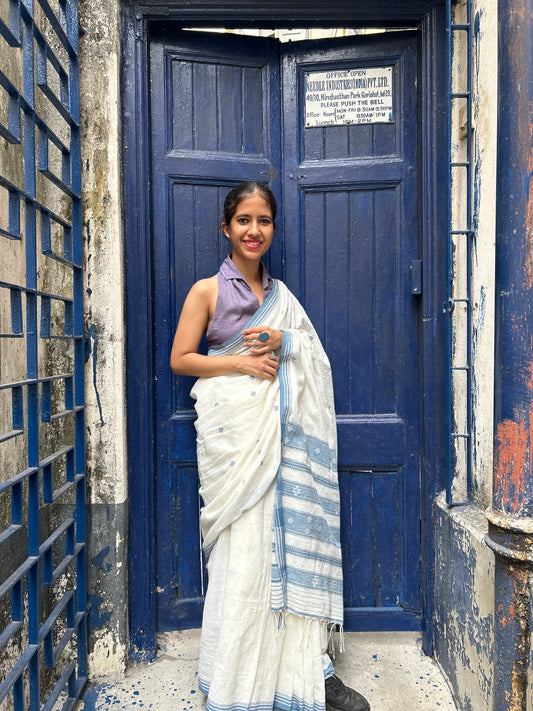 blue-white bengal bhujodi saree