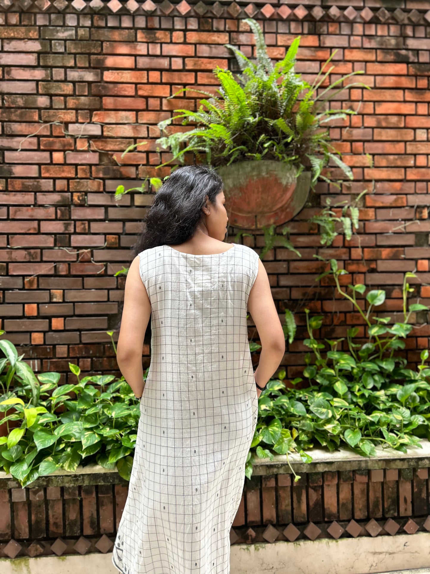 checkered white jamdaani dress