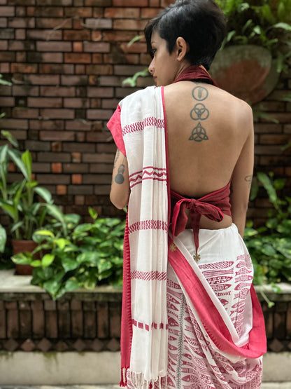 laal shada jhaank-parshey saree