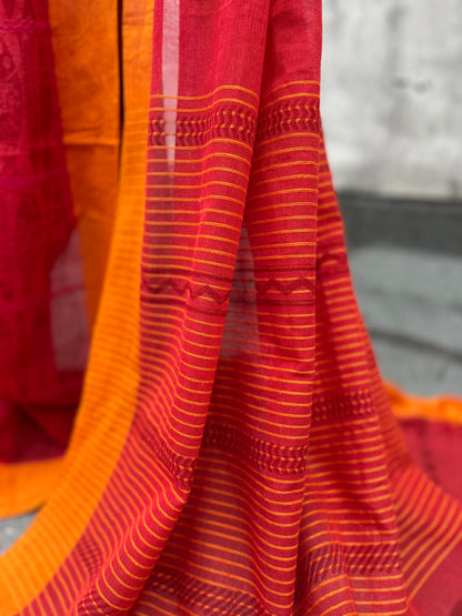 red jhaank-parshey saree