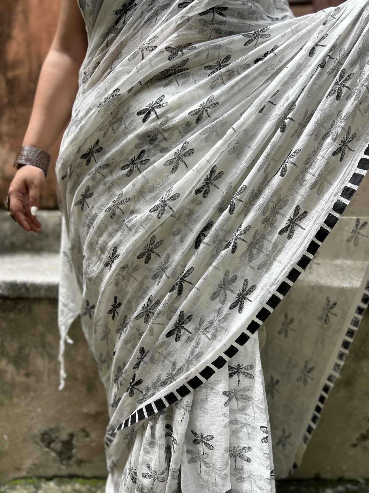 dragonfly saree