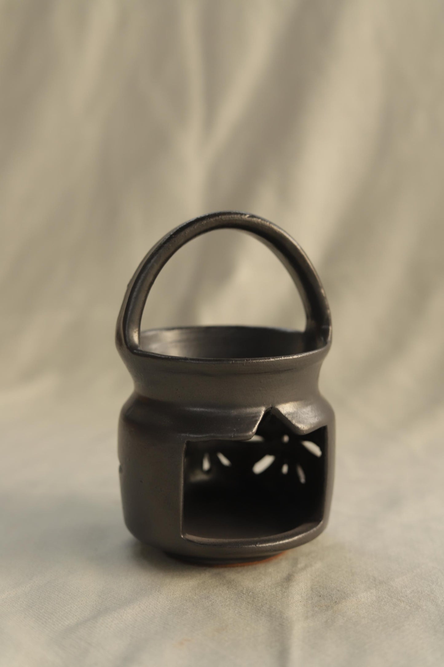 black diffuser with handle - chhoto / small