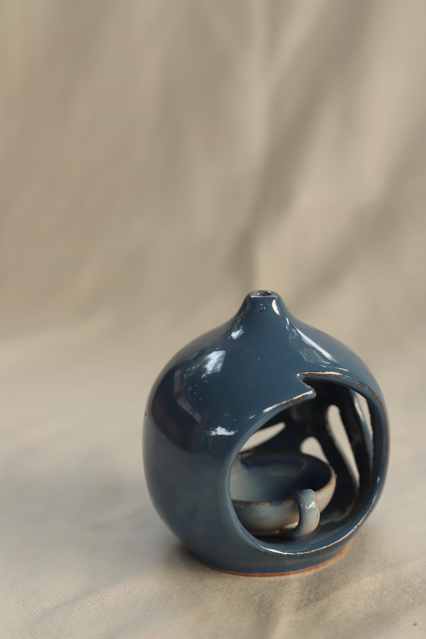 indigo blue hanging tea lamp